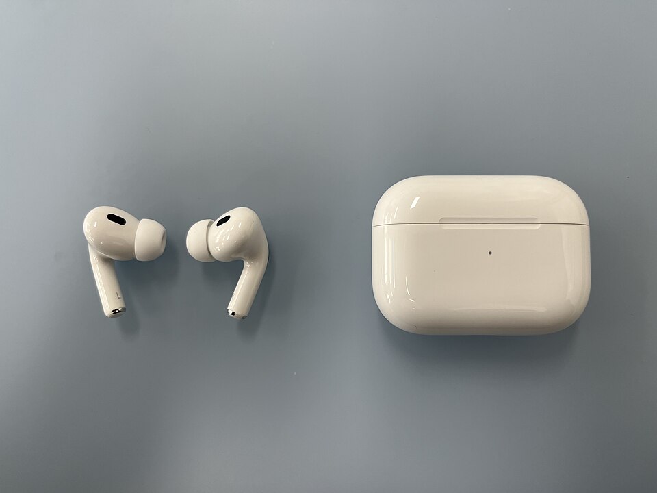 AirPods Pro 2 — обзор внутриканальных наушников Apple с чипом H2