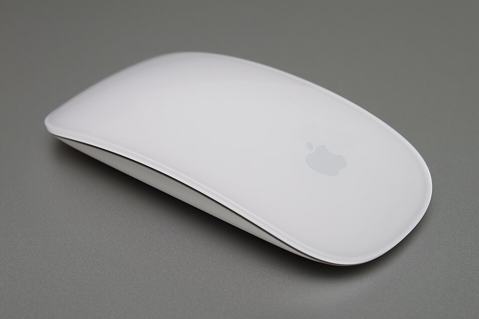 Apple Magic Mouse — беспроводная сенсорная мышь с поверхностью Multi-Touch
